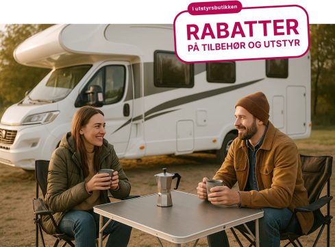 Kaffepause utenfor bobilen